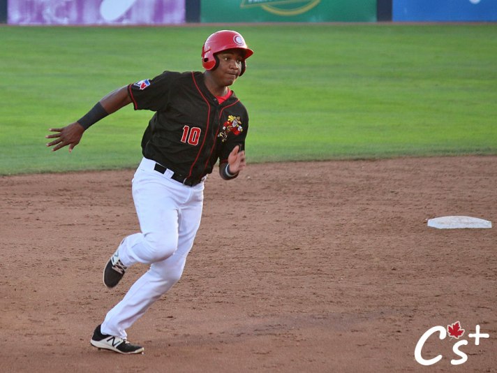 jesus_severino_running_third