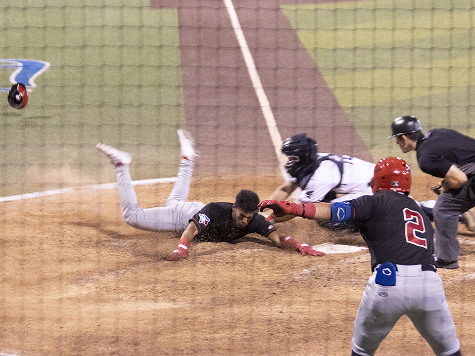 Vancouver Canadians Leo Jiménez Gabby Martinez