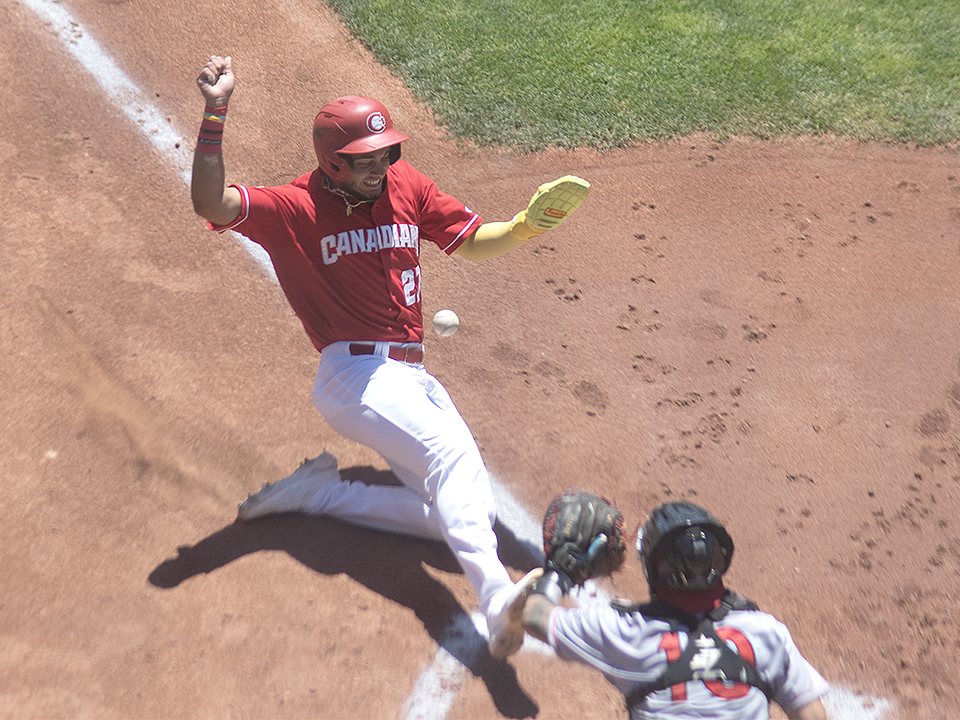 Vancouver Canadians Alex De Jesus