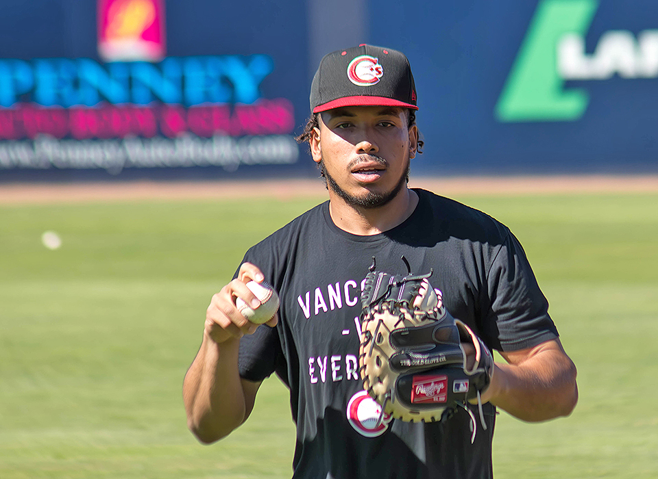 Vancouver Canadians Jommer Hernández