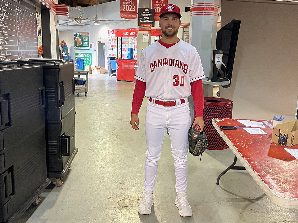 Vancouver Canadians Alex Amalfi