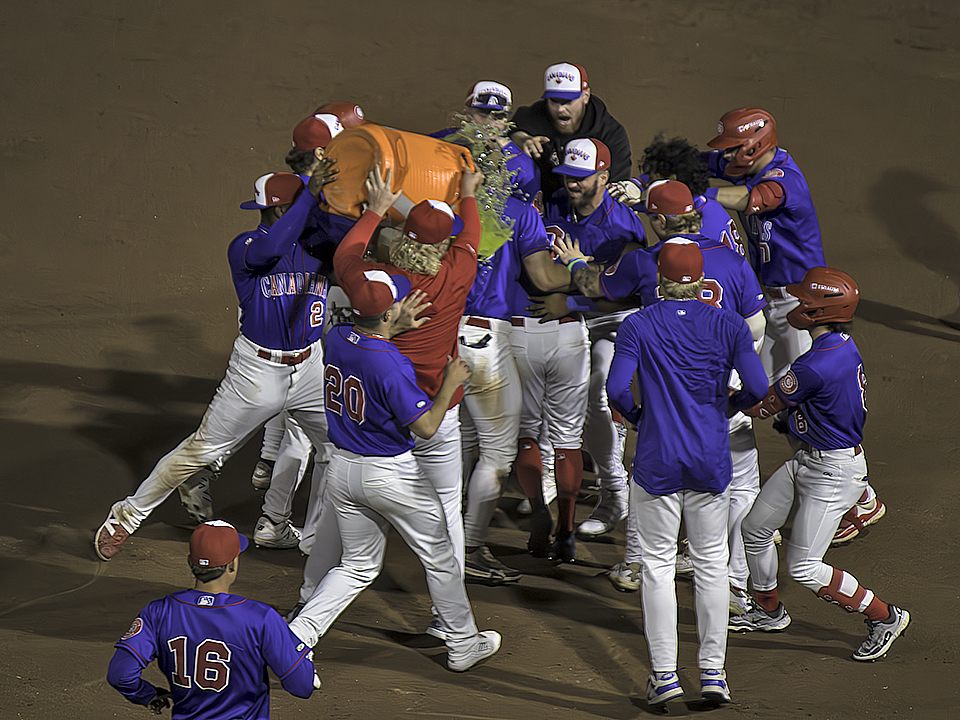 Vancouver Canadians Jay Harry Walkoff Single